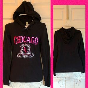 Kavio brand new 💯 soft Cotton Chicago pullover hoodie, never worn💖